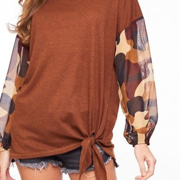 Contrast Pecan Brown Camo Print Front Tie Top - Picture 5 of 8